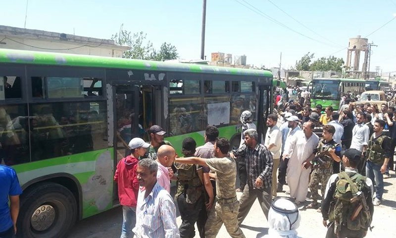 إخراج دفعة جديدة من المهجرين قسرياً من الغوطة الغربية