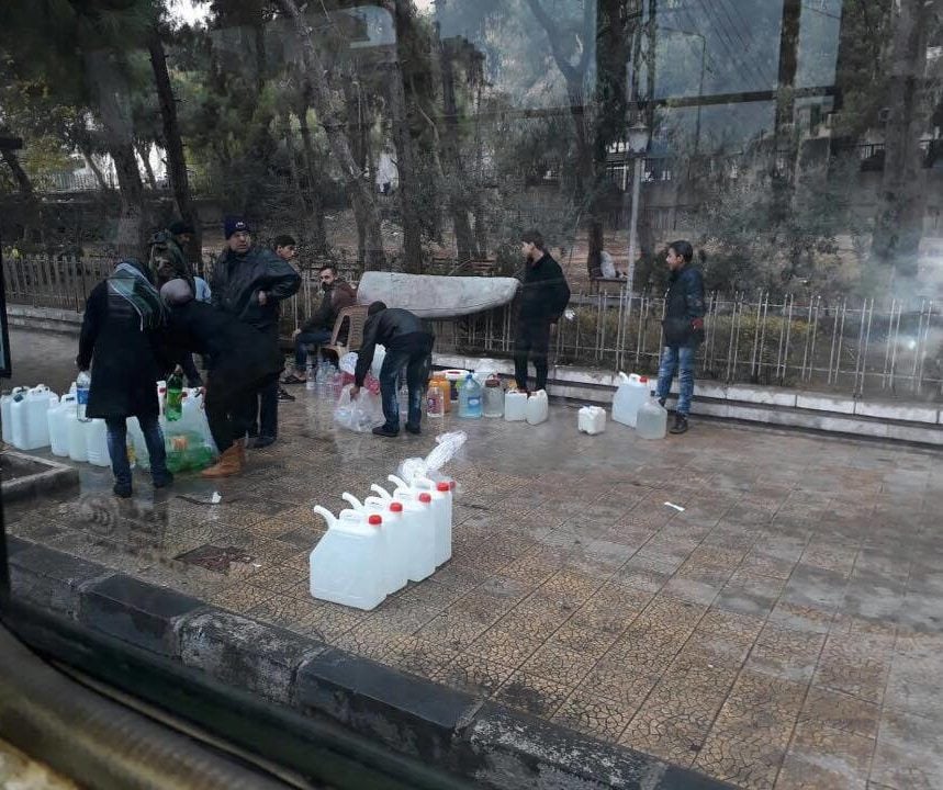 نحو 15 حالة تسمم بالمياه الملوثة يومياً في دمشق