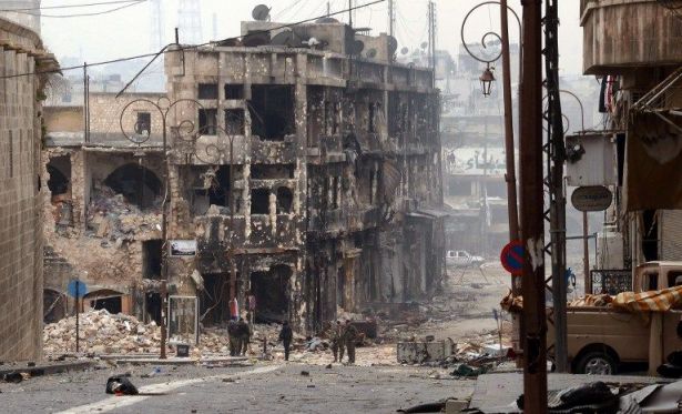 ثلاثة قتلى وعدّة جرحى بقصف جوي على مدينة داعل في درعا