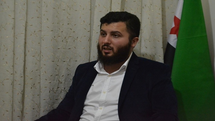 قيادي بدرع الفرات ينفي وجود منطقة عازلة مع قوّات النظام.. ويتهم “الأعداء” بالترويج لذلك