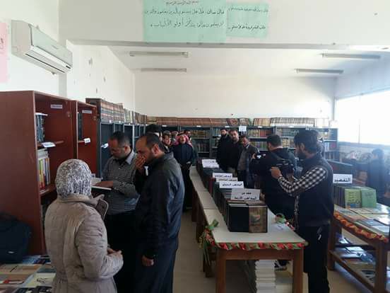 درعا: بأكثر من 7 آلاف كتاب.. افتتاح مركز ثقافي بإنخل هو “الأول من نوعه في الجنوب”