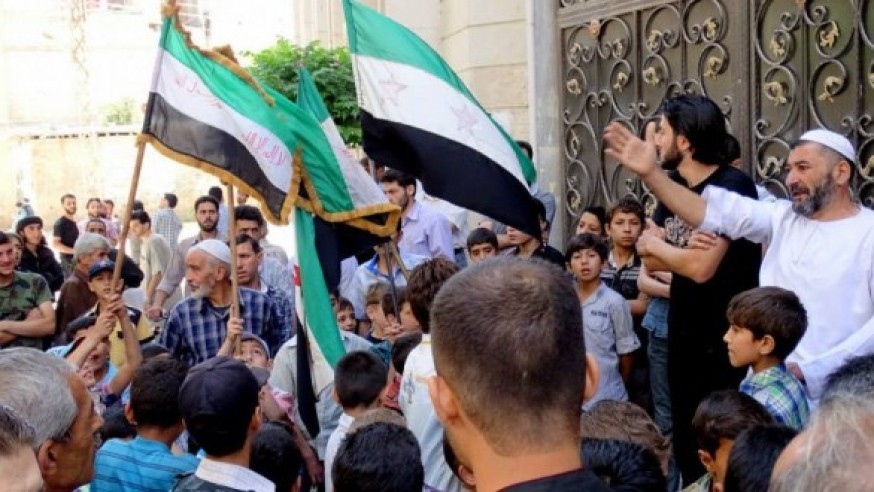 أهالي جوبر يخرجون بمظاهرة تنديداً باقتتال الفصائل