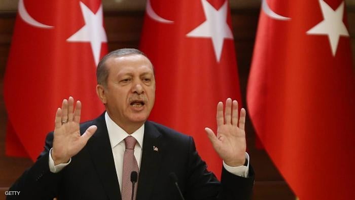 إردوغان يدعو واشنطن للتراجع عن تسليح الوحدات.. والتحالف يتحدث عن “تسليم سريع” للعتاد