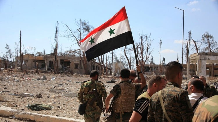 متقدماً باتجاه مواقع داعش في مسكنة: النظام بدعم من حزب الله يسيطر على خمس قرى في حلب