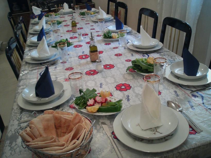 رمضان بدون “طبخة بيضة” والفول طبق رئيسي .. أرقام عن موائد الصائمين
