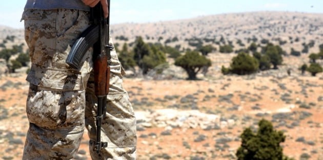 ترحيل 8 آلاف شخص بينهم عناصر من فتح الشام من عرسال إلى إدلب