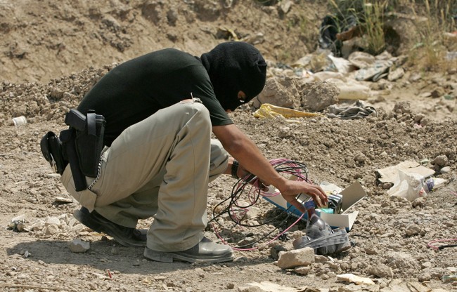 عبوة ناسفة توقع أربعة قتلى في ريف درعا
