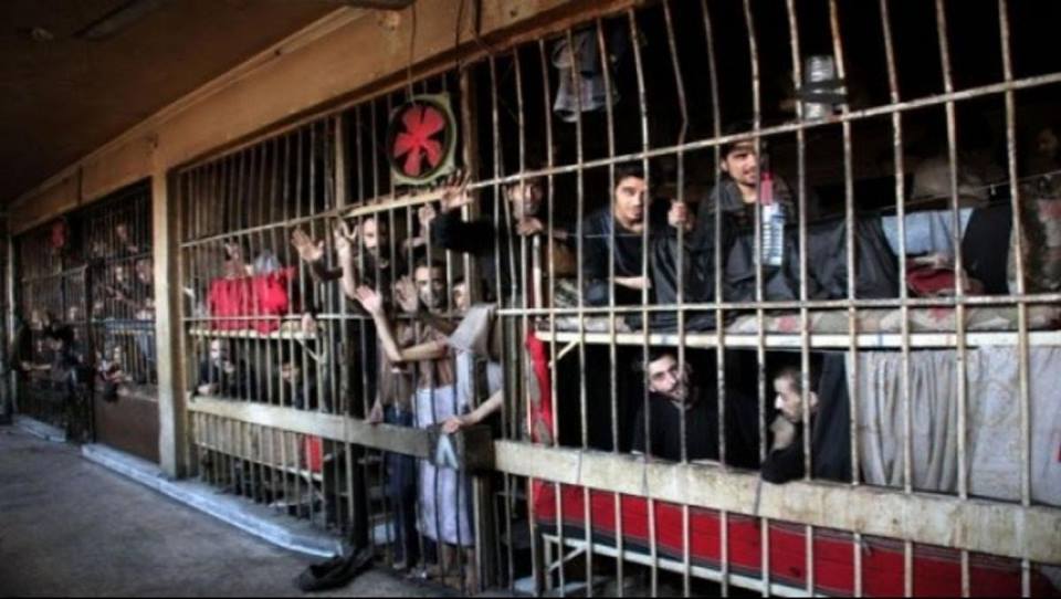 حمص: معتقلو سجن حمص ينهون عصيانهم بعد تجاوب إدارة السجن