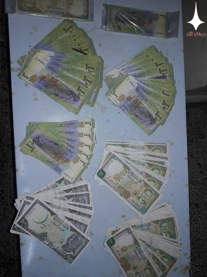 إلقاء القبض على رجل بتهمة طباعة عملة نقدية مزورة قرب دمشق