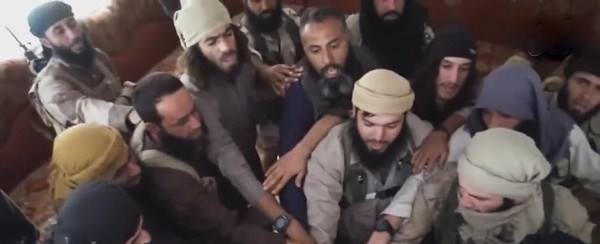 دير الزور: شجار بين عناصر داعش ينتهي بمقتل 4 منهم.. وقسد تتقدم نحو الريف الشرقي