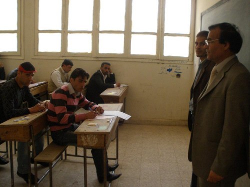 ذهبوا لمسابقة التعيين فساقهم للاحتياط: النظام يعتقل 30 معلماً في الحسكة