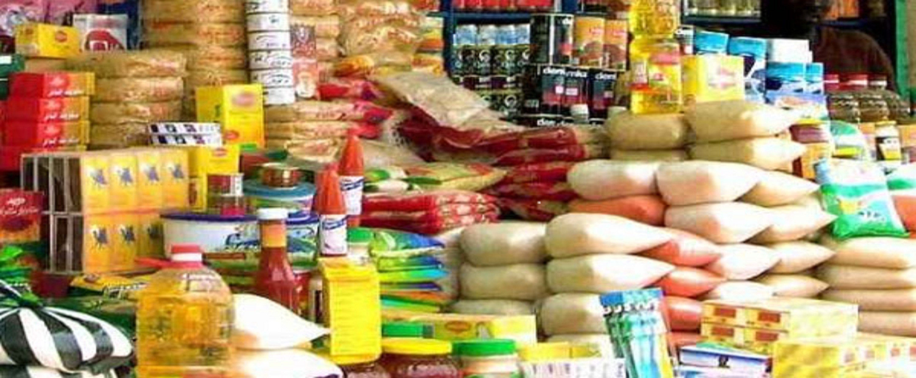 حكومة النظام تخفض أسعار بعض السلع.. والتجار يتذمرون