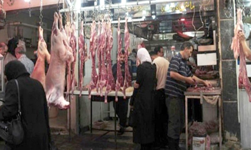 حكومة النظام تغلق محال تجارية لـ “عدم تطابق المواصفات”