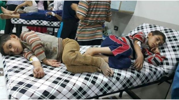 ظنوها ملحاً للطعام: وفاة طفلين وإصابة ثلاثين مدنياً بعد تناولهم مادة سامة في الغوطة الشرقية
