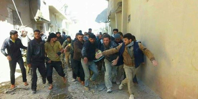 النظام يقصف أحياء درعا ويوقع ضحايا.. واشتباكات في حي المنشية