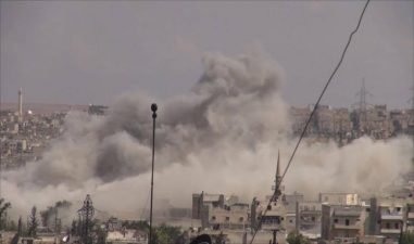 قصف روسي ونظامي على ريف حماة ومقتل مدنيين.. والمعارضة ترد بصواريخ الغراد