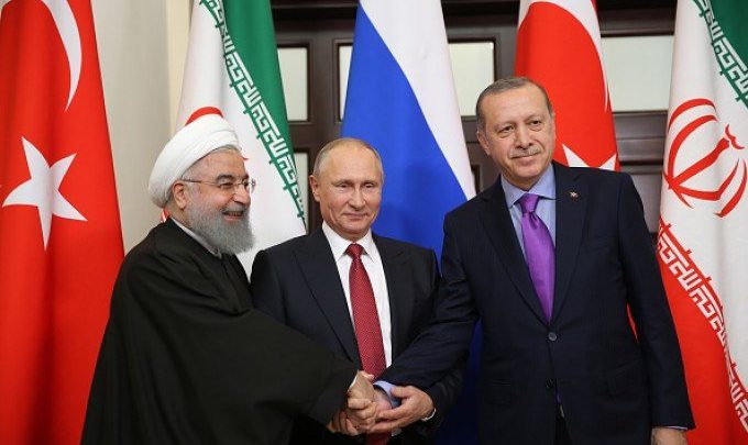 روسيا تطالب تركيا بالسيطرة على فصائل المعارضة بإدلب.. وأنقرة تطالب بكبح النظام