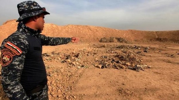 العثور على مقبرة جماعية تحوي 75 جثة لأشخاص أعدمهم داعش في العراق