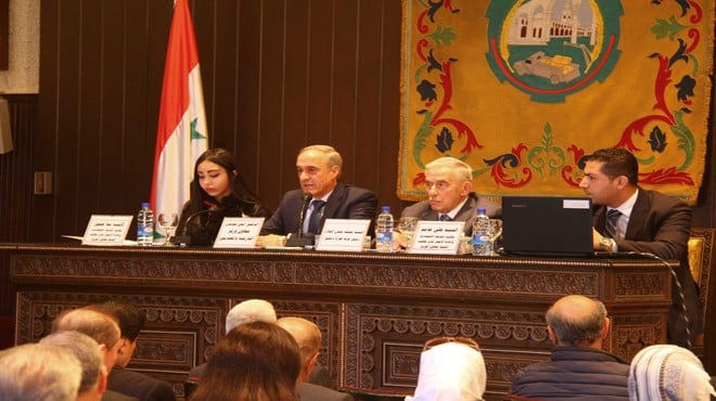 وفد اقتصادي مصري يزور دمشق قريباً.. وتحالف رباعي لـ “إعادة الإعمار”