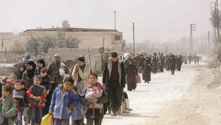 45 ألف مدني نزحوا من الغوطة خلال 10 أيام.. والأمم المتحدة “منزعجة للغاية”