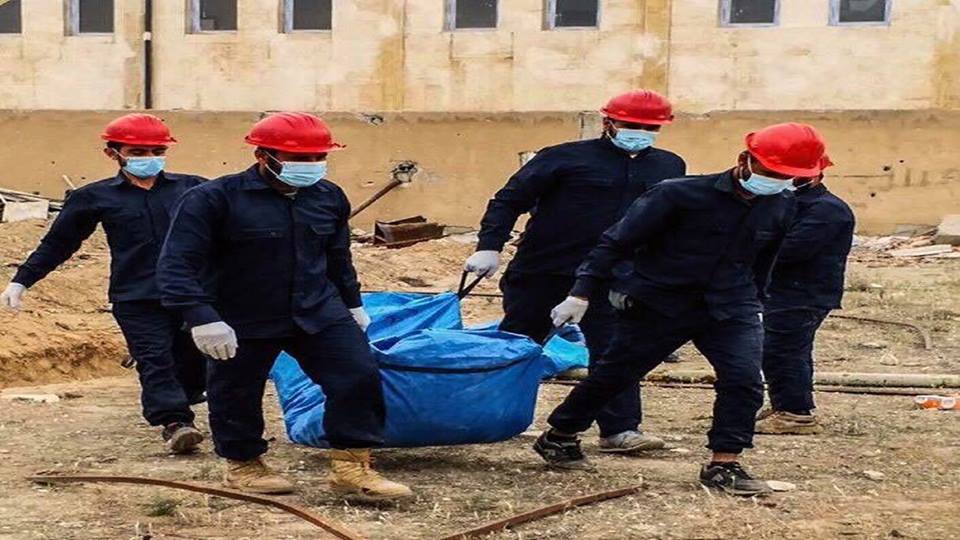 تضم حوالي 200 جثة معظمها لمدنيين: العثور على مقبرة جماعية في ملعب الرشيد بمدينة الرقة