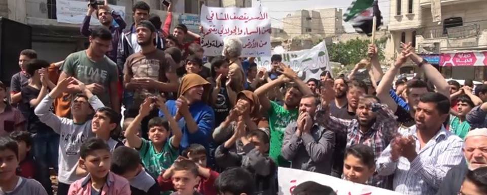 مظاهرات جنوبي إدلب تنديداً بتحرير الشام وزعيمها