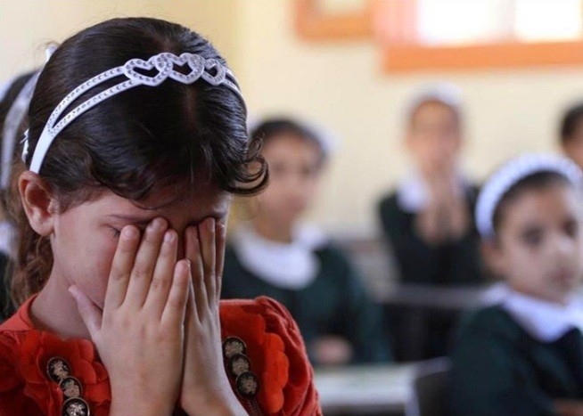 تقرير صادم: نصف أطفال العالم في دائرة الخطر.. ونسبة مرتفعة جداً لتزويج القاصرات بمخيمات لبنان