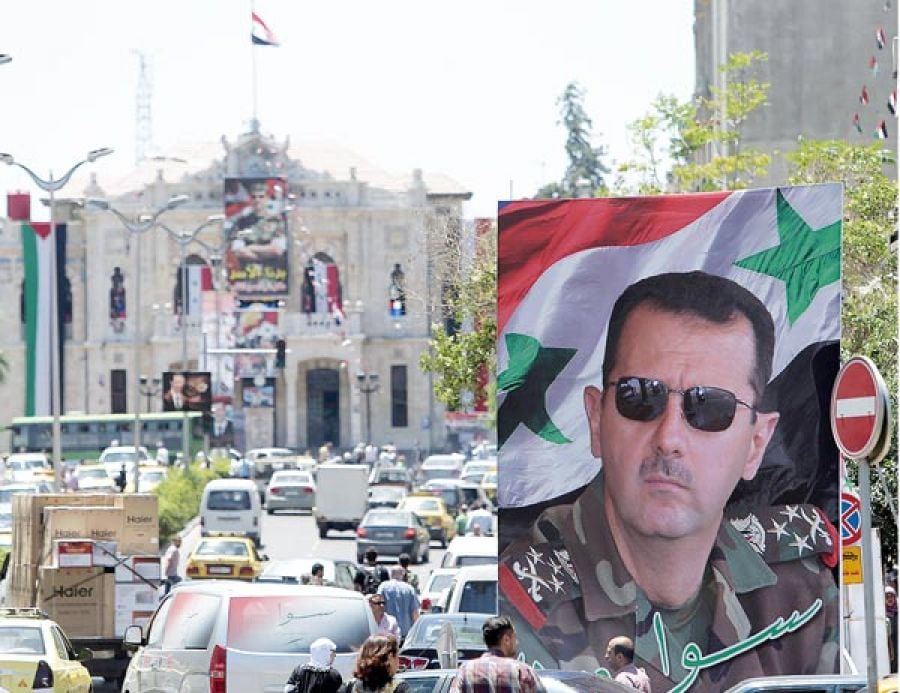 في الغارديان: مؤلفة كتاب “التاجر السوري” في رحلتها إلى سوريا 