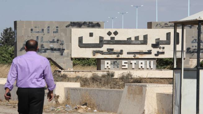 النظام يفرض إتاوات على أهالي ريف حمص الشمالي من أجل إيصال الكهرباء