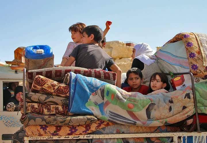 بعد سنوات من اللجوء.. عودة مئات السوريين من لبنان إلى القلمون