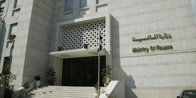 مالية النظام تحجز على أموال موظفين في “السورية للاتصالات” بينهم مدير عام الشركة