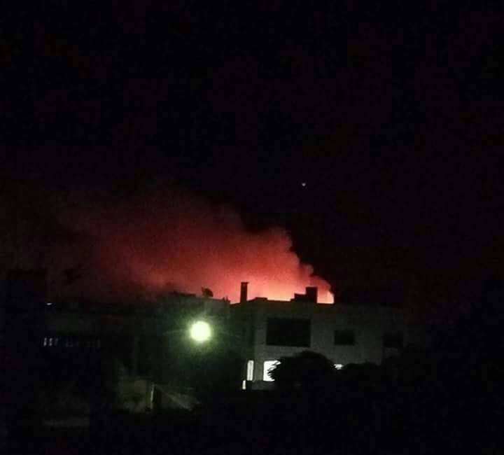انفجار مستودع ذخيرة للنظام في محردة بريف حماة.. وفصيل معارض يتبنى