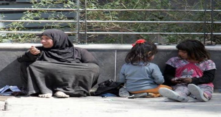 لقلة العمل وغياب المعيلين وأسباب اخرى: انتشار التسول بدوما
