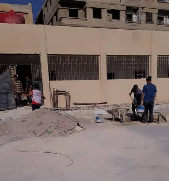 متطوعون يطلقون حملة لتأهيل المدارس في الغوطة الشرقية