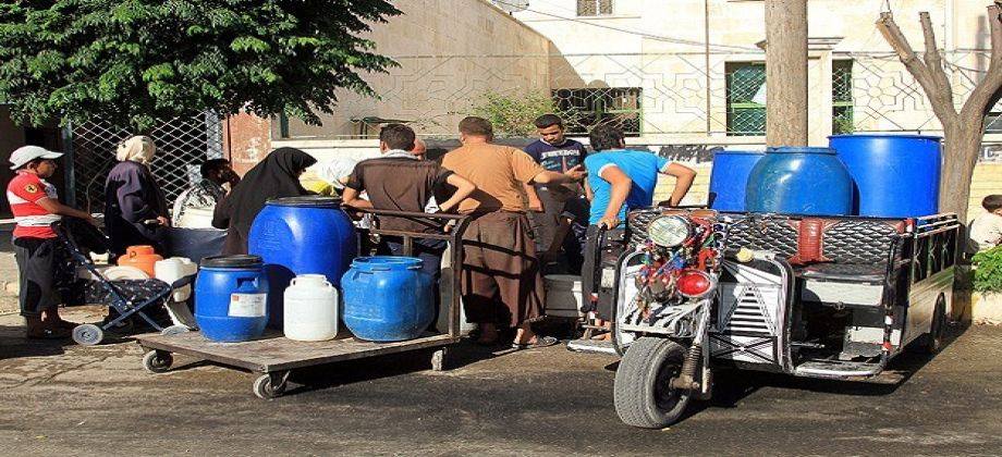 أزمة المياه تصل إلى الكسوة بريف دمشق.. وموزعو المياه يستغلون حاجة الأهالي