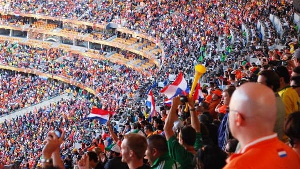 كم أنفق جماهير الفرق العالمية في بطولة كأس العالم 2018؟