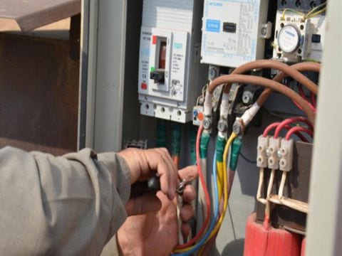بجدارة.. اللاذقية أولاً في سرقة الكهرباء