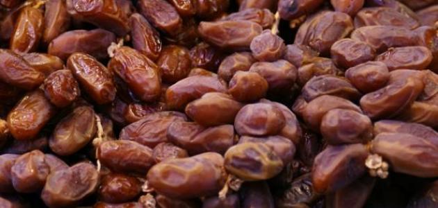 معبر باب السلامة: ضبط 4250 كيلو تمر إيراني ممنوع إدخاله إلى مناطق سيطرة المعارضة