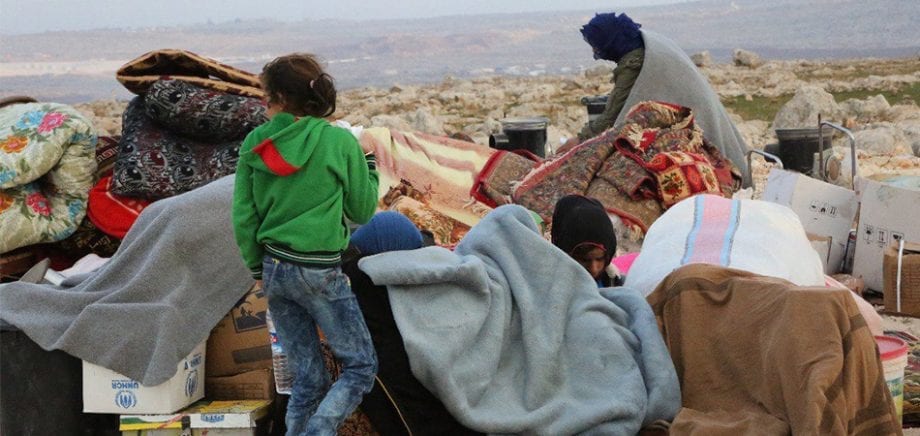 وكالات إغاثة تدق ناقوس الخطر: هجوم النظام المرتقب على إدلب سيشرّد 700 ألف شخص