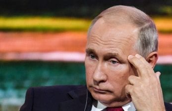 بوتين: على موسكو تنويع التجارة الدولية وعدم الاقتصار على الدولار الأمريكي