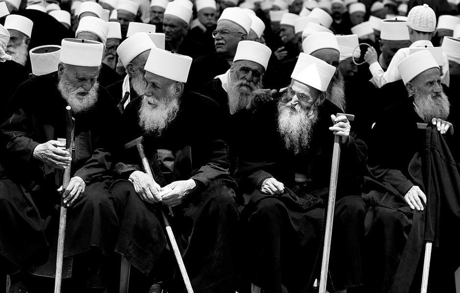 لاكروا: الدروز.. النشأة والمآل