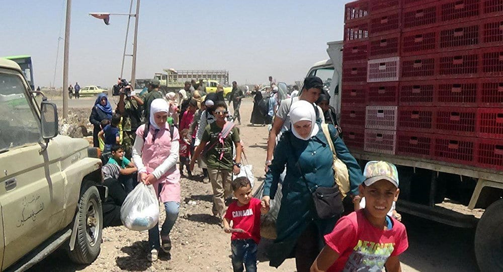 بعد سنوات من اللجوء.. أهالي الغوطة الغربية في بلداتهم مجددا