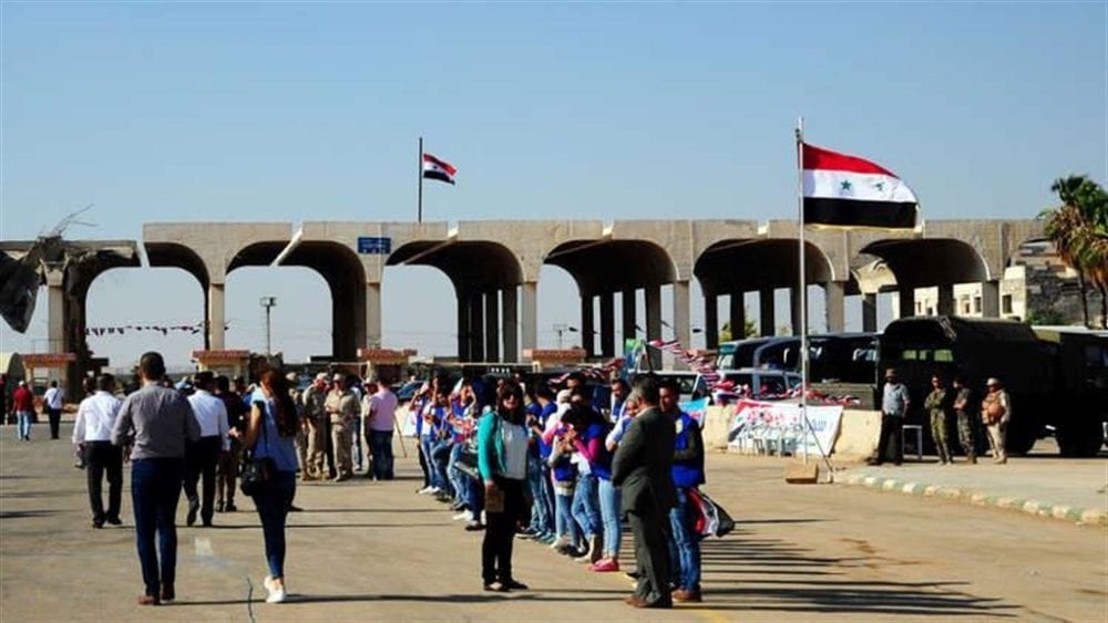 بعد “ضمانات” بتسوية أوضاعهم: عودة مئات اللاجئين السوريين من لبنان إلى ريف دمشق