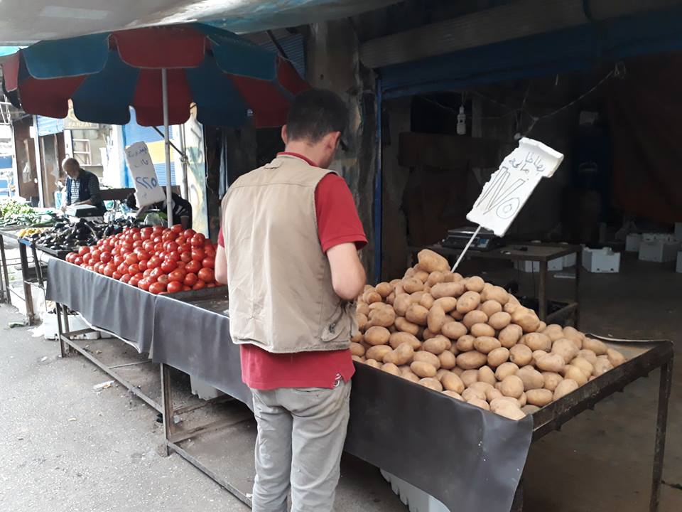 القامشلي: انخفاض أسعار الخضار والفاكهة في أسواق المدينة