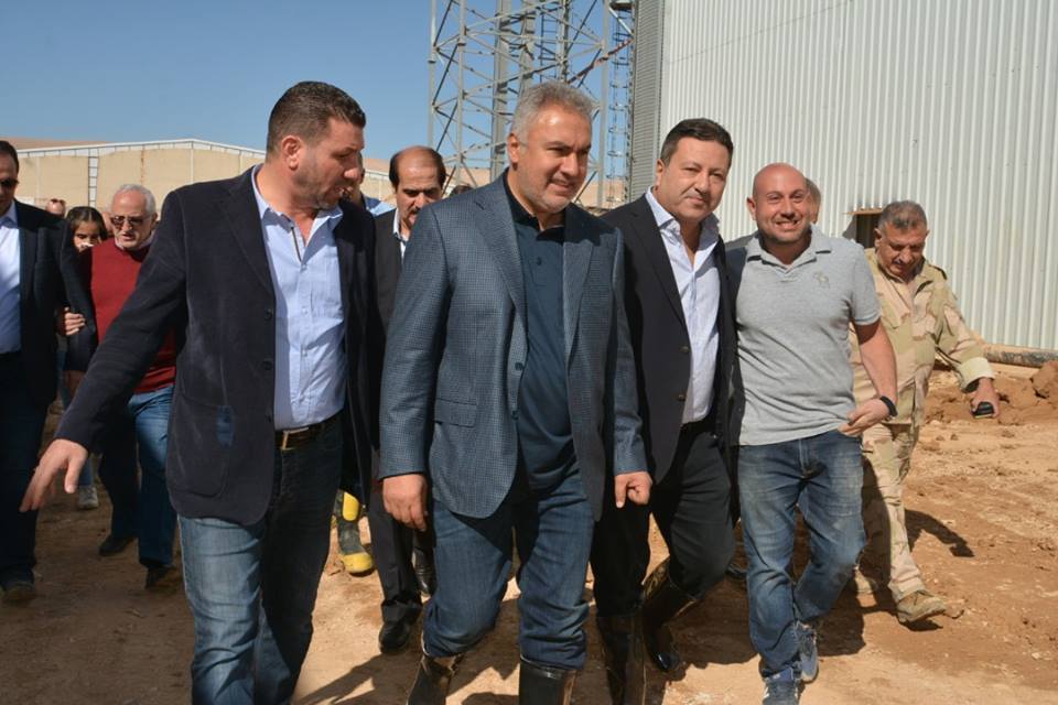 رحلة الشرق والشمال.. النظام يحتار في تقسيم كعكته بين روسيا وإيران