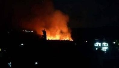 حرائق ضخمة في جبل الأربعين بمدينة القرداحة