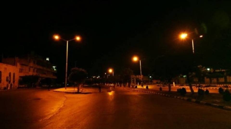 مع بداية الشتاء.. معاناة انقطاع الكهرباء تعود إلى حماة من جديد