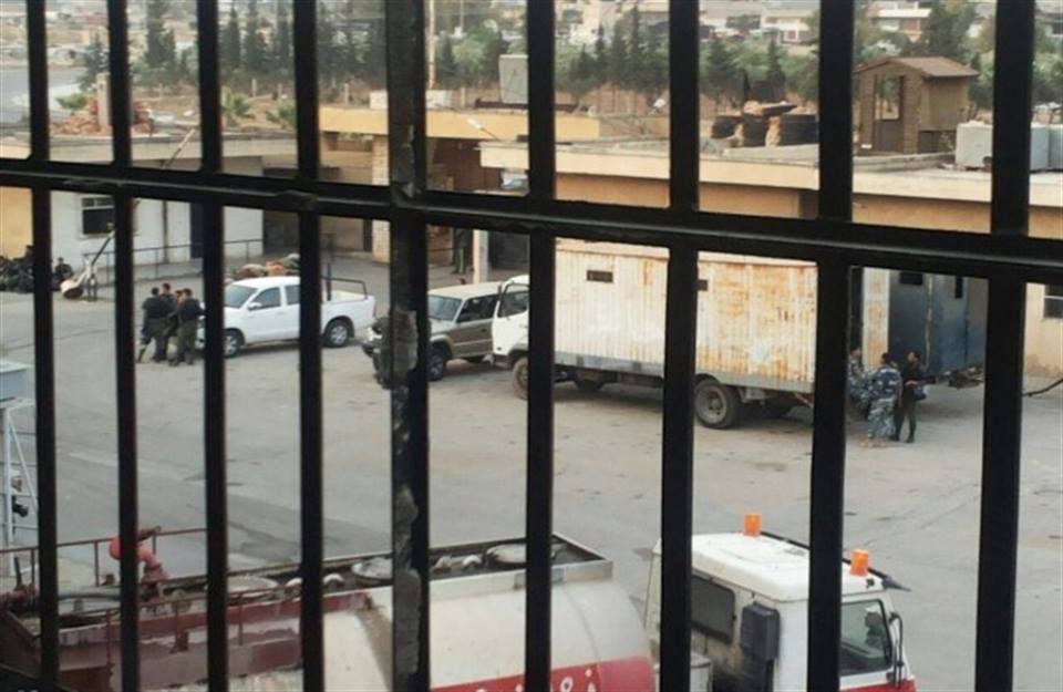 معتقلو حماة المركزي مستمرون في إضرابهم ويطلبون الاجتماع مع القيادة الروسية