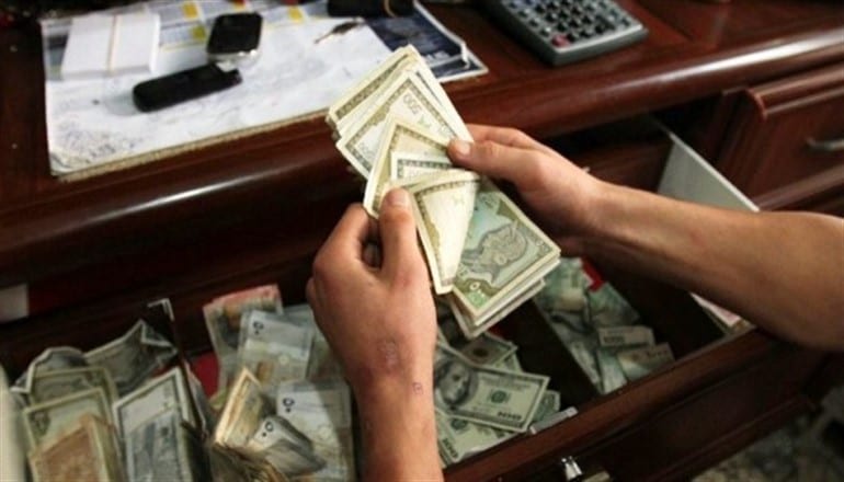 حكومة النظام: حوالي 10 مليارات ليرة شهرياً توزع لأكثر من نصف مليون متقاعد في سوريا