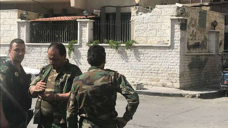 ناشطون: النظام يعتقل مدنيين في دمشق رغم تسوية أوضاعهم